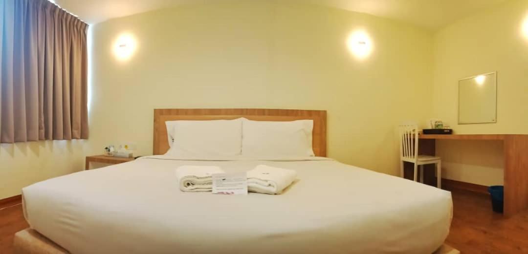 Merilton Hotel Sungai Petani Exterior photo